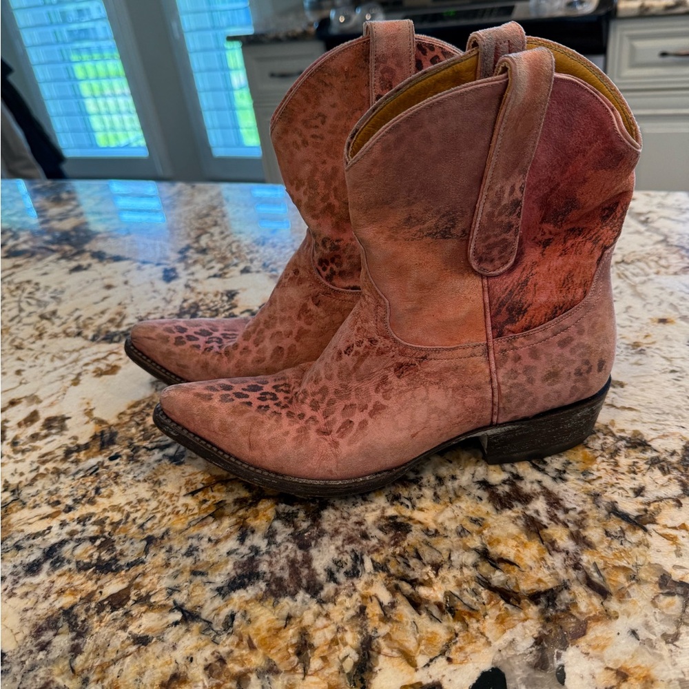 Old Gringo Leopardito women’s size 8